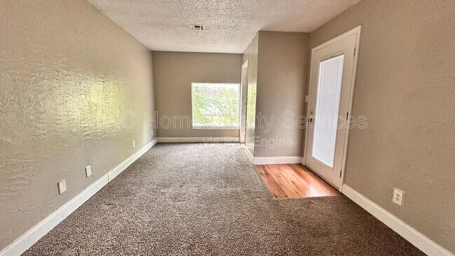 Building Photo - 6808 NW 59th St