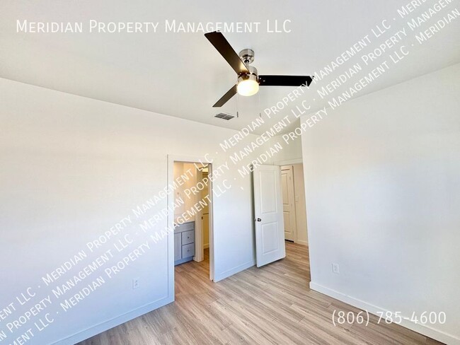 Building Photo - 5705 Kemper St