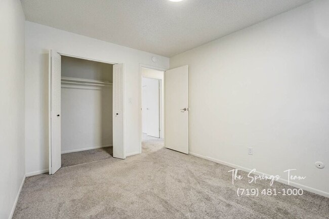 Building Photo - 7240 Sullivan Cir