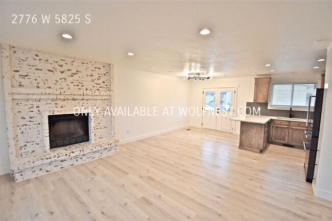 Building Photo - 2776 W 5825 S