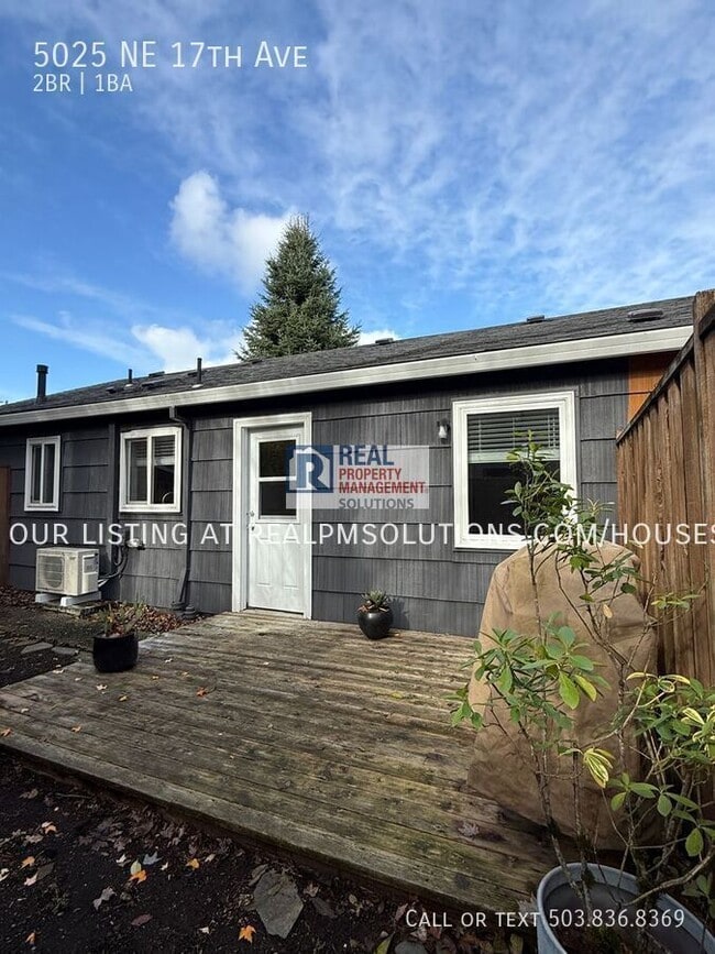 Building Photo - 5025 NE 17th Ave