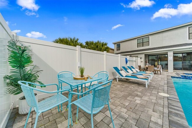 Building Photo - 7464 Gathering Dr