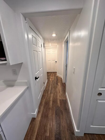 Building Photo - 1302 Sunrise Ln