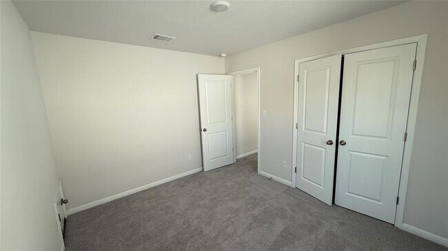 Building Photo - 4620 Modena Bay Bend