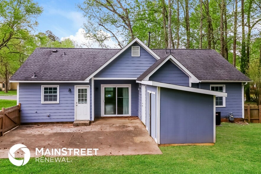 Building Photo - 1303 Bellingham Dr