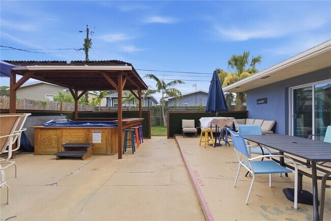 Building Photo - 709 Highland Ave