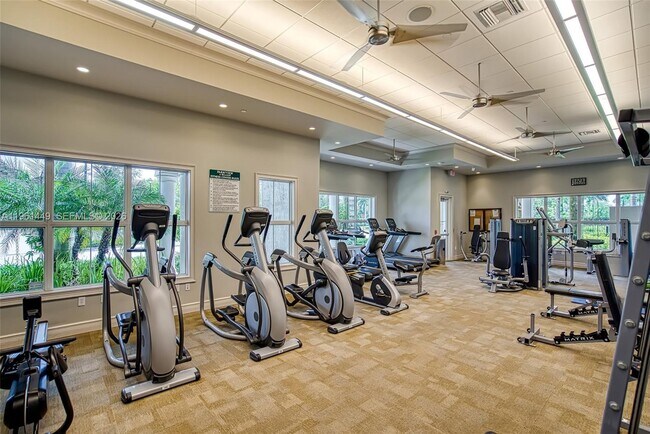 Building Photo - 5060 Eucalyptus Dr