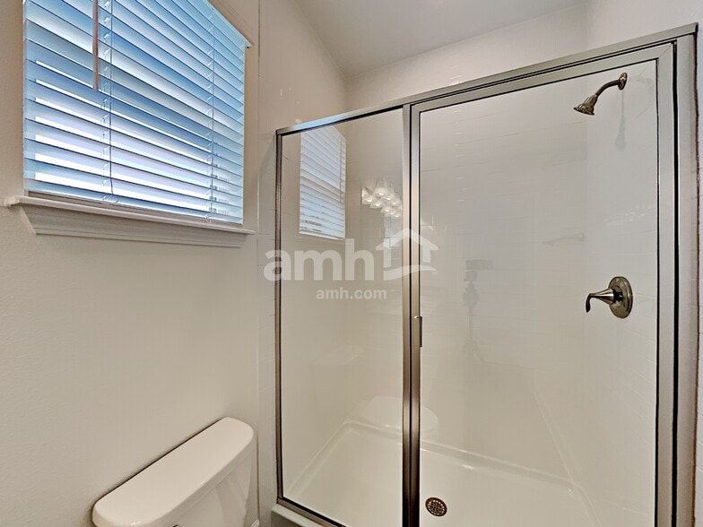 Building Photo - 2806 Wilder Meadows Ln