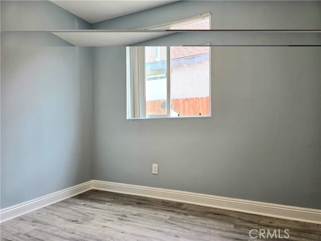 Building Photo - 715 W 58th St