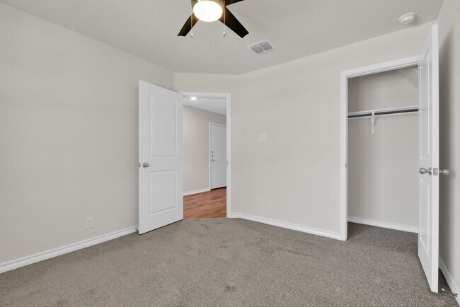 Building Photo - Charming 4-Bedroom Home in Redbird Ranch – Resort-Style Amenities & Prime Location!