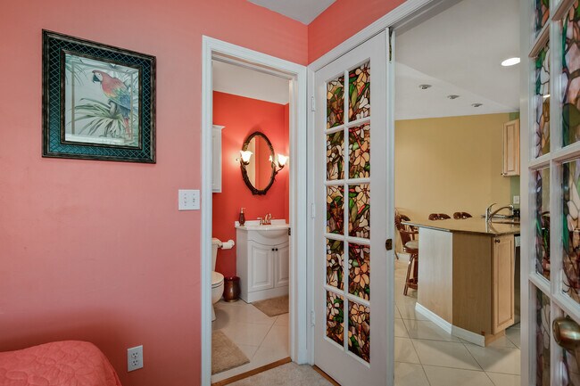 Building Photo - Mainsail III - 2 bedroom 2 bath furnished -ANNUAL RENTAL $1875-Available NOW