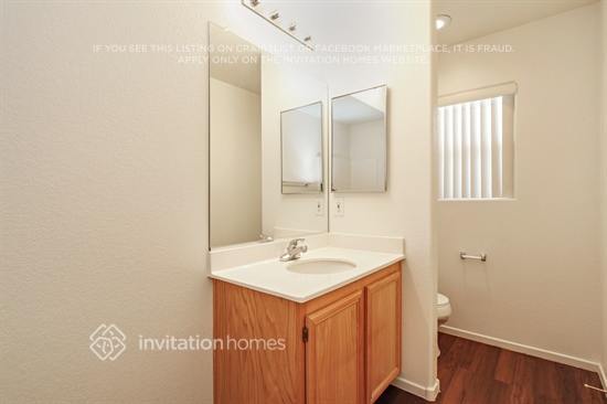 Building Photo - 4921 Apache Valley Ave