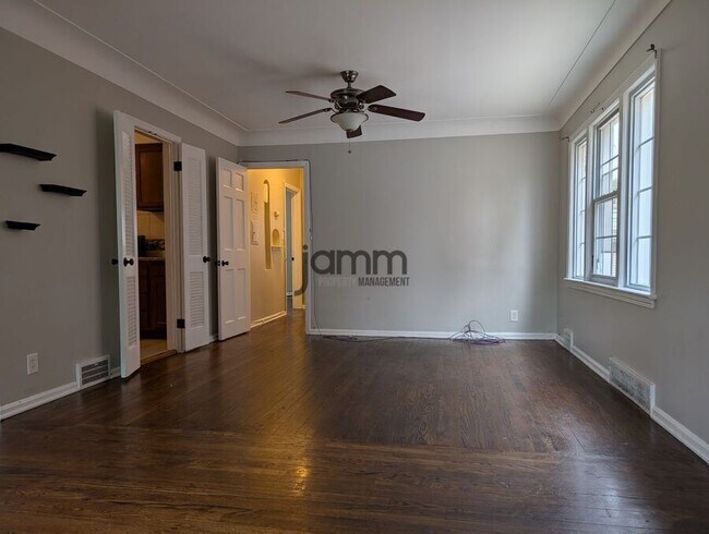 Building Photo - 3580 Normandy Rd