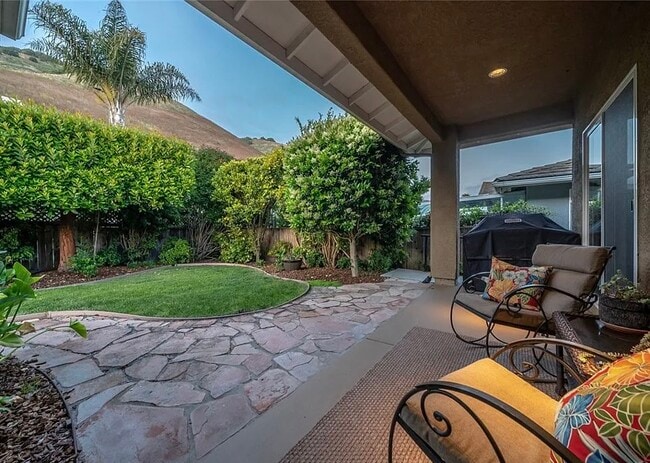 Building Photo - 1615 Costa del Sol