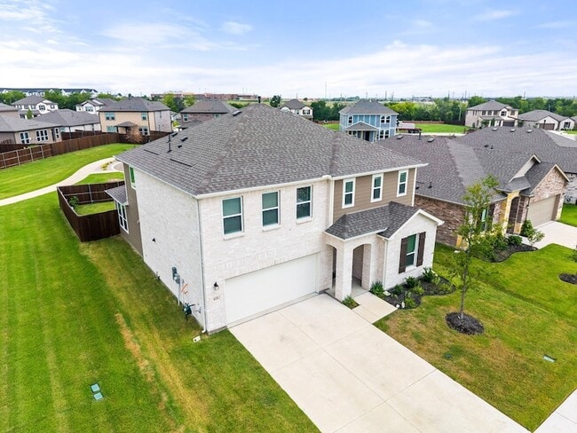 Building Photo - 424 Princewood Dr