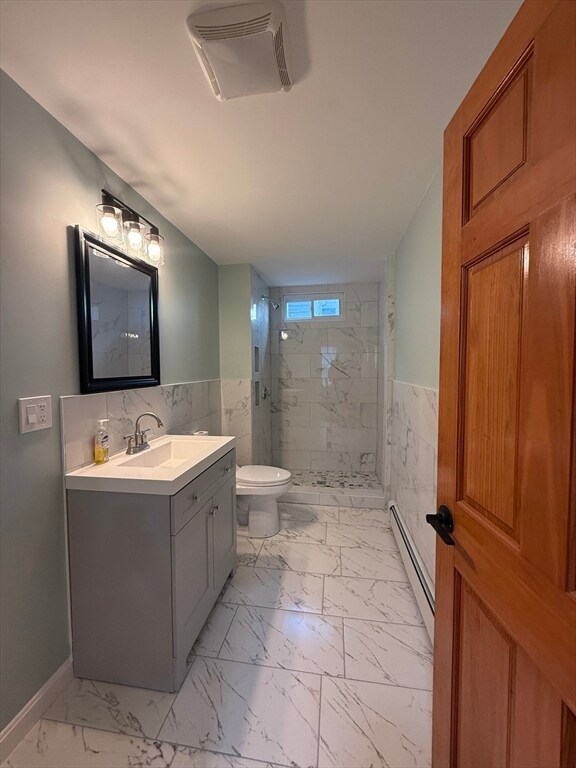 Building Photo - 78 Hollis St