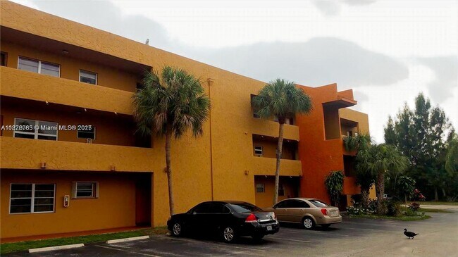 Building Photo - 1891 SW 81st Ave