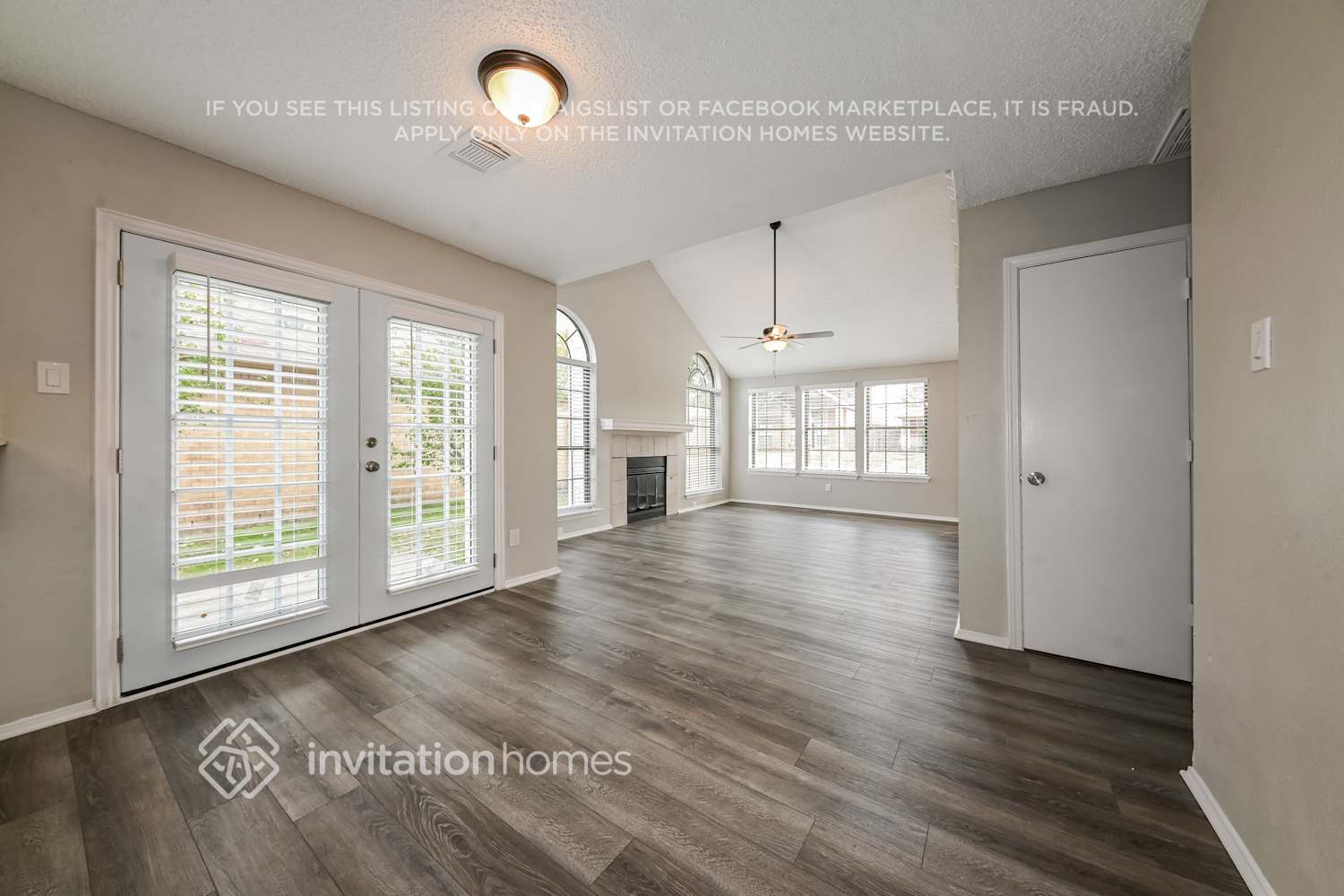 Building Photo - 623 Las Brisas Dr