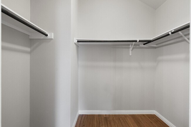 Building Photo - 13024 Tinker St