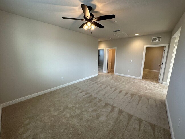 Building Photo - 264 Mabel Josephine Dr