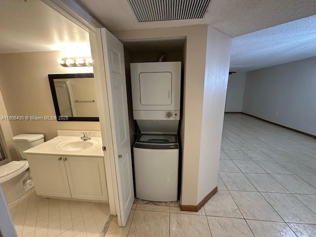 Building Photo - 901 SW 138th Ave