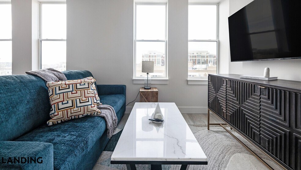 Building Photo - 2005 11th St NW