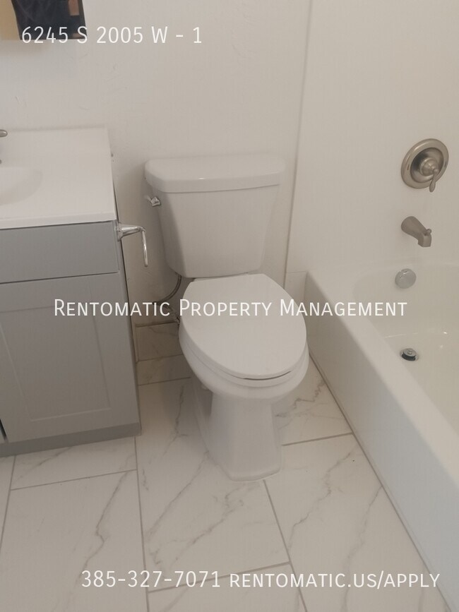 Building Photo - 6245 S 2005 W-1