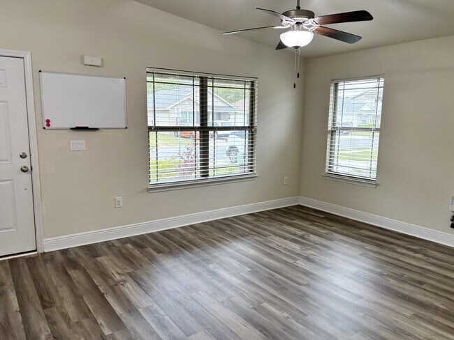 Building Photo - 5143 Carmell Ridge Cir