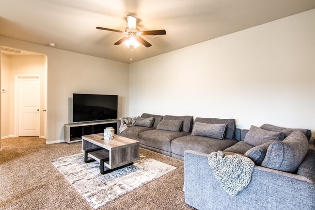 Building Photo - 3311 Rainflower Springs Ln