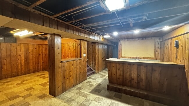 Building Photo - 3535 Robey Ave