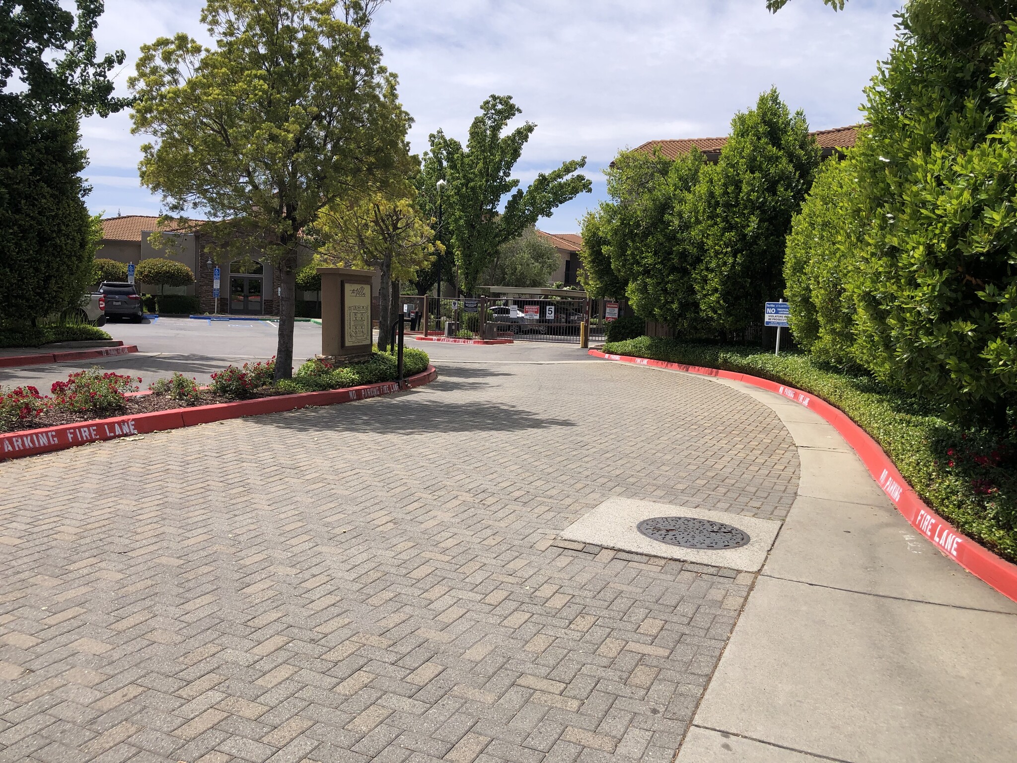 Entrance to the gated property - 10001 Woodcreek Oaks Blvd
