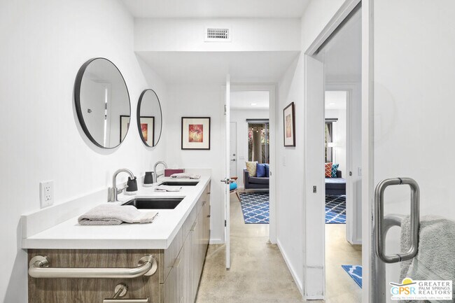 Building Photo - 353 N Hermosa Dr