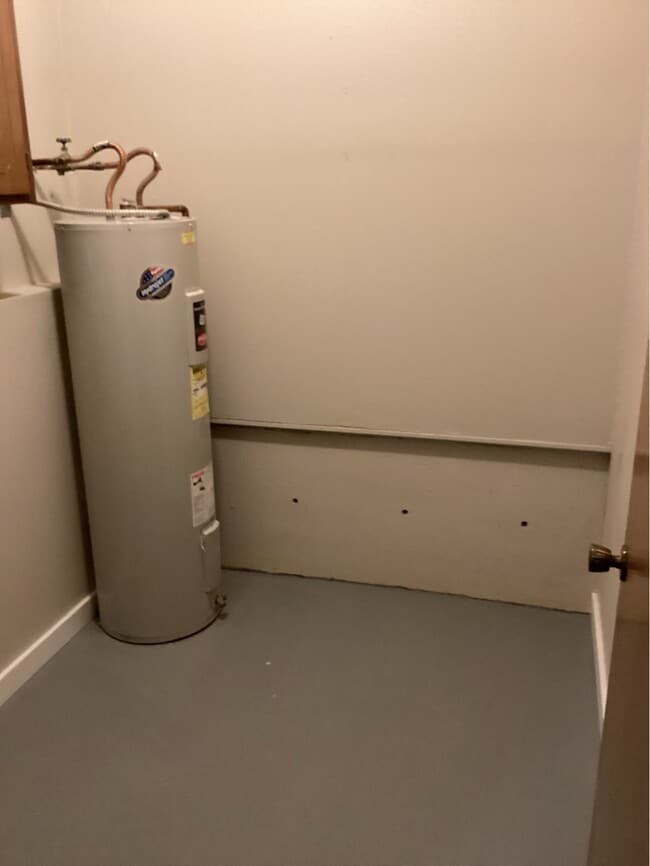 Building Photo - 1112 SW Hurbert St