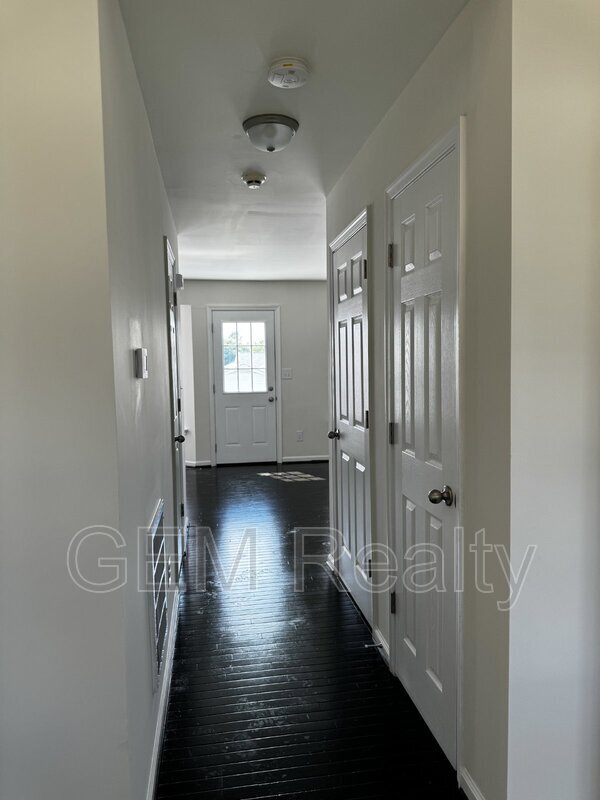 Building Photo - 11413 Silverleaf Ln