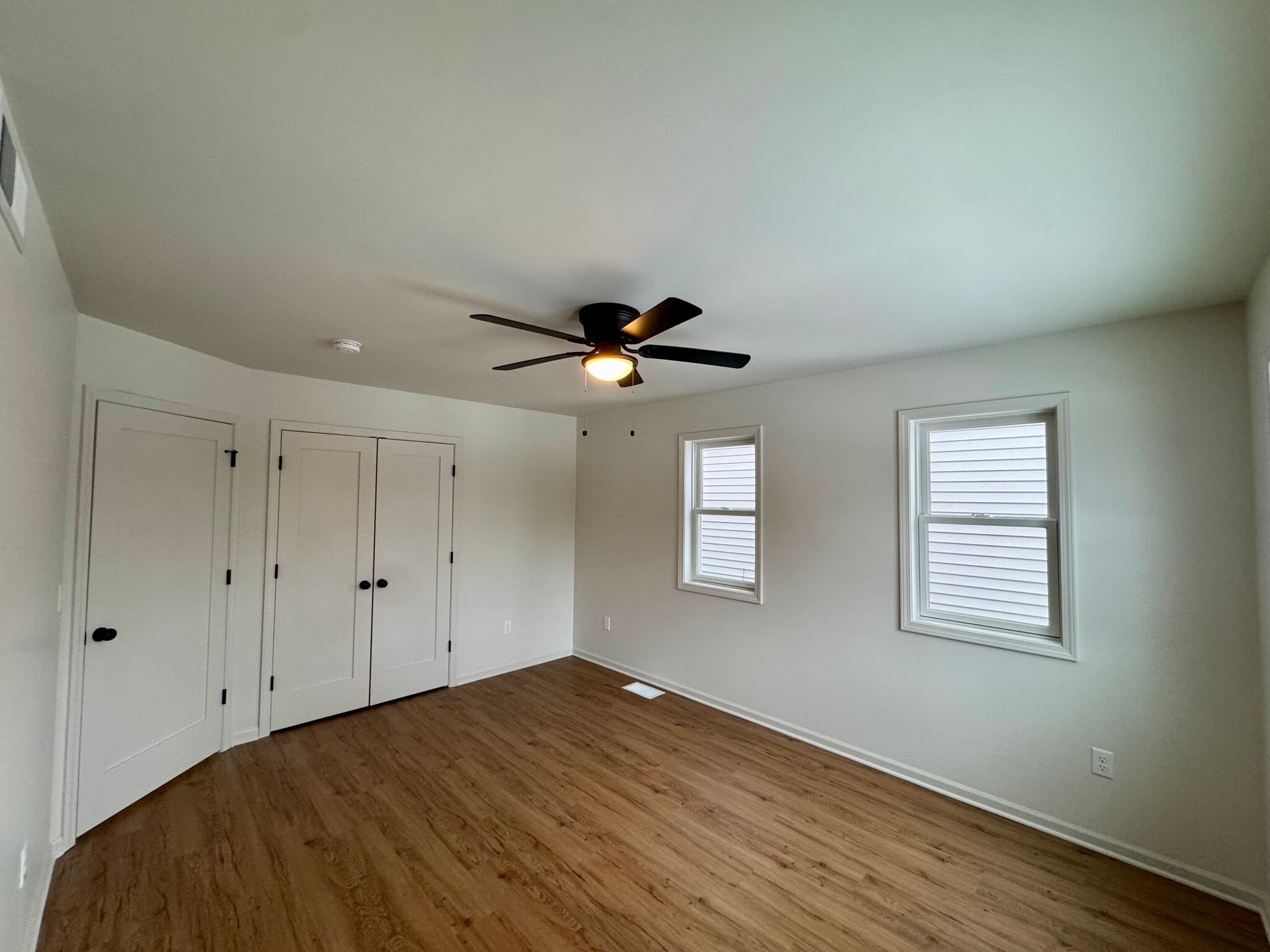 Building Photo - 2507 1st Ave S