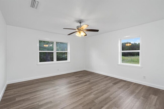 Building Photo - 11000 Ranch to Market Rd 1826