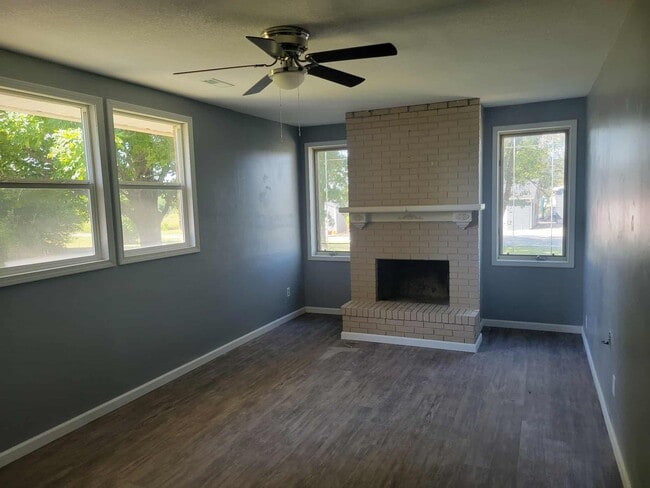 Building Photo - 14431 Winters Rd
