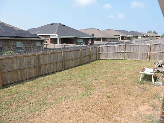 Building Photo - 5643 Vendome Ct