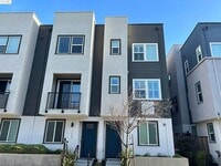 Building Photo - Modern 2+ Bedroom, 2++ Bathroom Living in the Heart of West Oakland’s Prescott Neighborhood