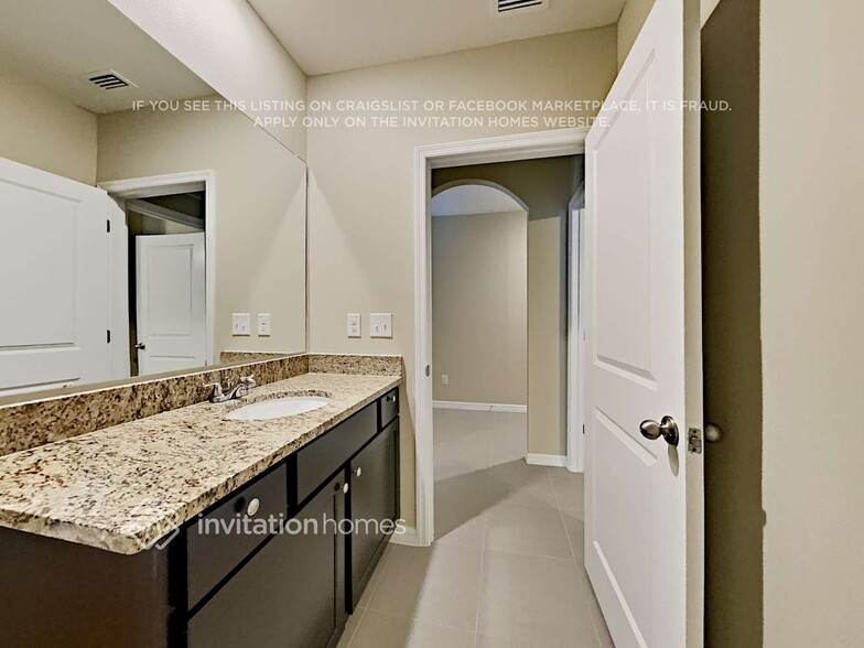 Building Photo - 2516 Knight Island Dr
