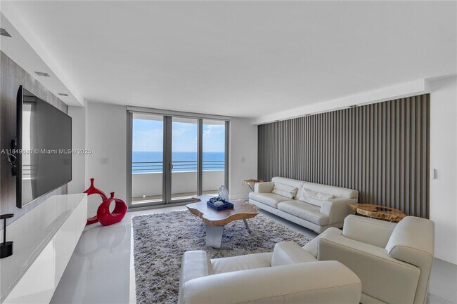 Building Photo - 5555 Collins Ave