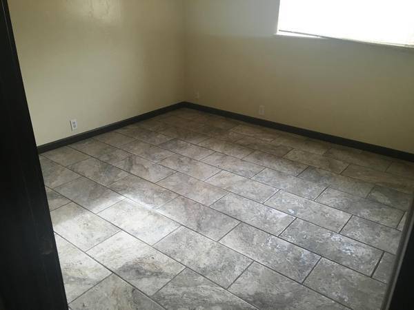 Building Photo - 6693 Del Playa Dr