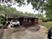 Building Photo - 211 W Horah St