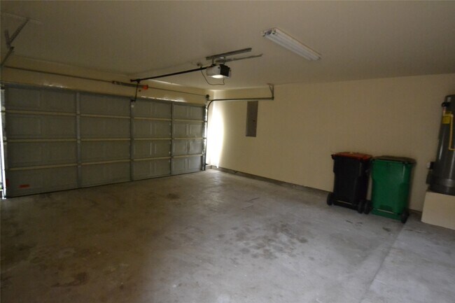 Building Photo - 6011 Stevens Creek Ct