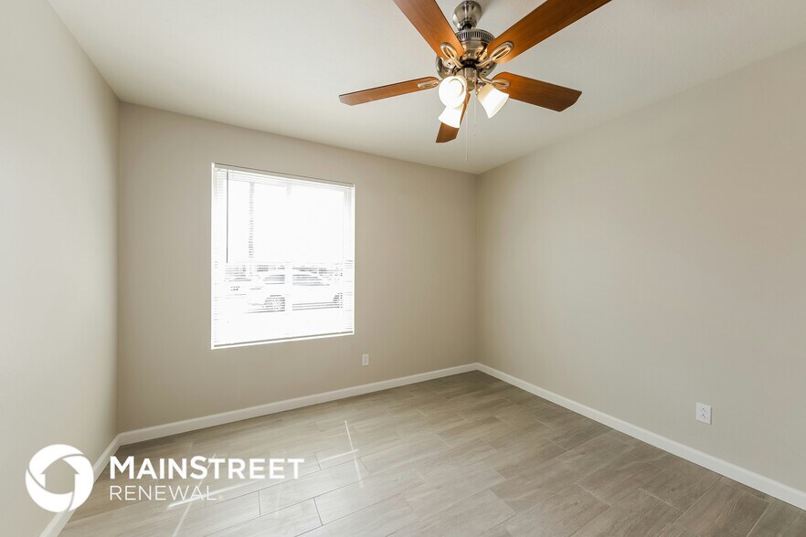 Building Photo - 3108 W McLellan Blvd