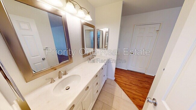Building Photo - 14910 Conchos Dr