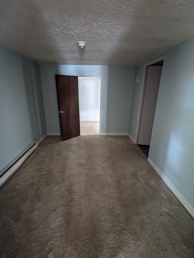 Building Photo - 2353 Little Georgetown Rd