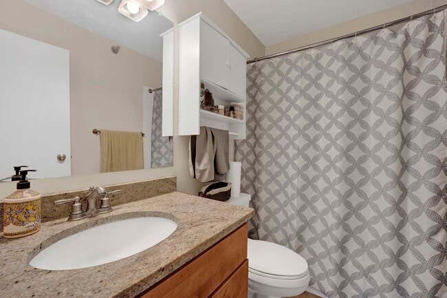 Building Photo - 440 N Wabash Ave