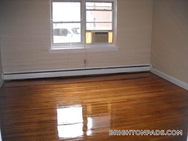 Building Photo - 65 Chiswick Rd