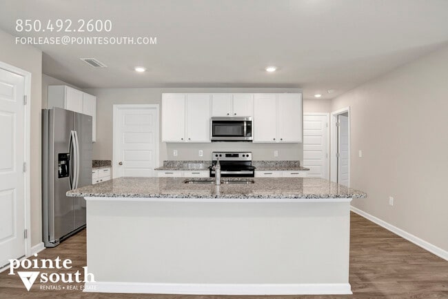 Building Photo - 32146 Calder Ct